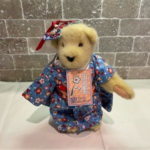 1992 Muffy VanderBear Kyoto Blossoms